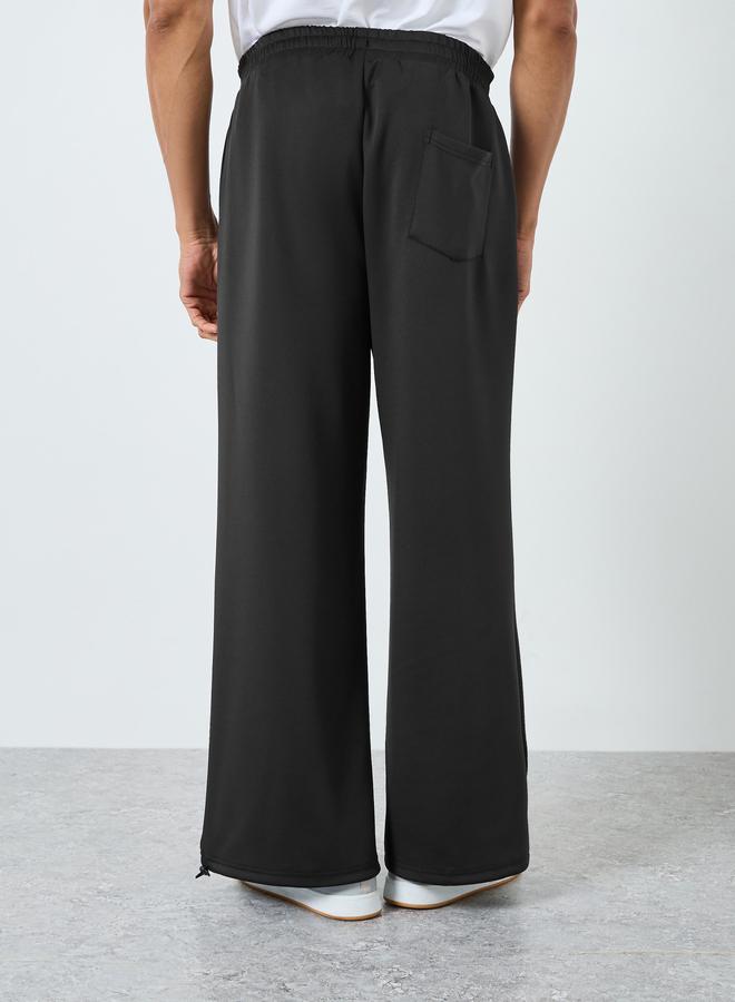 ستايلي جوغر سكوبا بأرجل واسعة ورقعة - Image 3